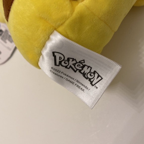 NWT Pokemon Holiday Pikachu 8" Plushy - Picture 6 of 6